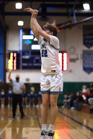 After averaging 13.8 points per game as a freshman at Cicero-North Syracuse, Andrew Benedict hopes to build on his breakthrough campaign where he made 37 3-pointers in 22 games.